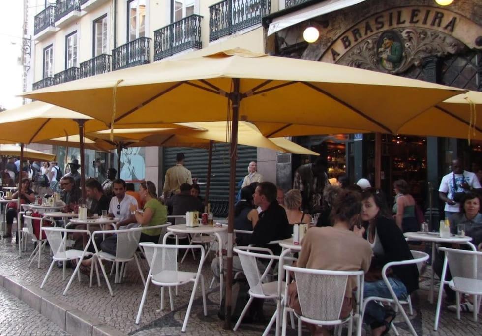 C2 Bairro Alto 18Th Century Beautiful Apartment Lisboa Εξωτερικό φωτογραφία